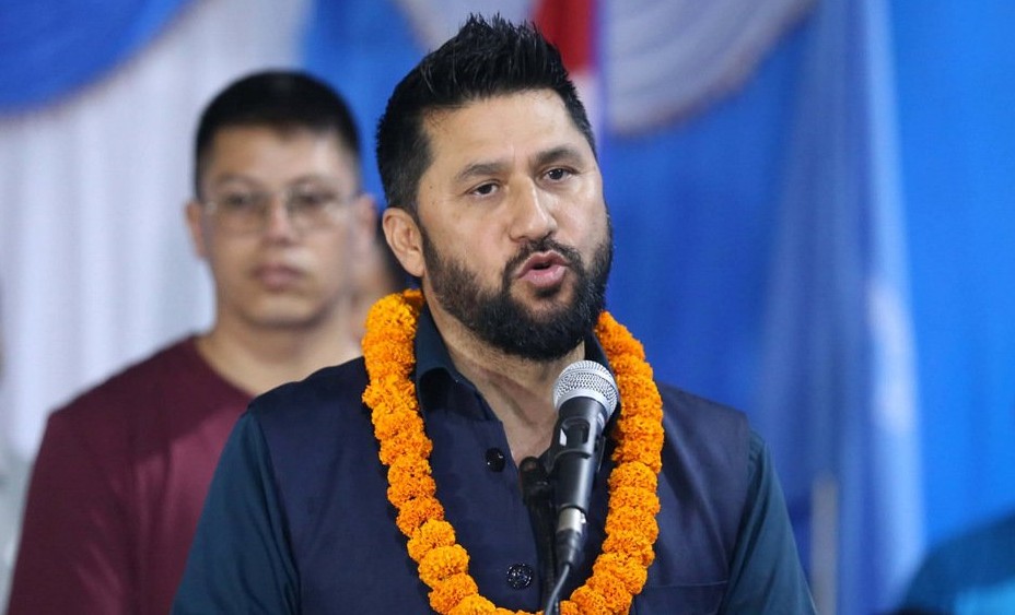 हाम्रो उपस्थितिले कोही त्रसित हुनु पर्दैन : रवि लामिछाने