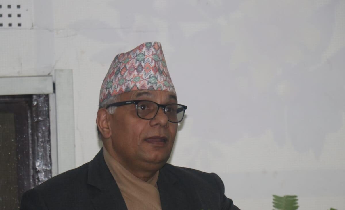 सार्वजनिक सेवा प्रवाहलाई प्रभावकारी बनाउन मुख्यसचिव अर्यालको निर्देशन