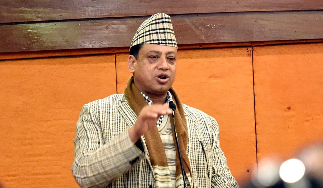 भाषण मात्र होइन जनताको काम पनि गर्नुपर्‍यो :सभापति बानियाँ