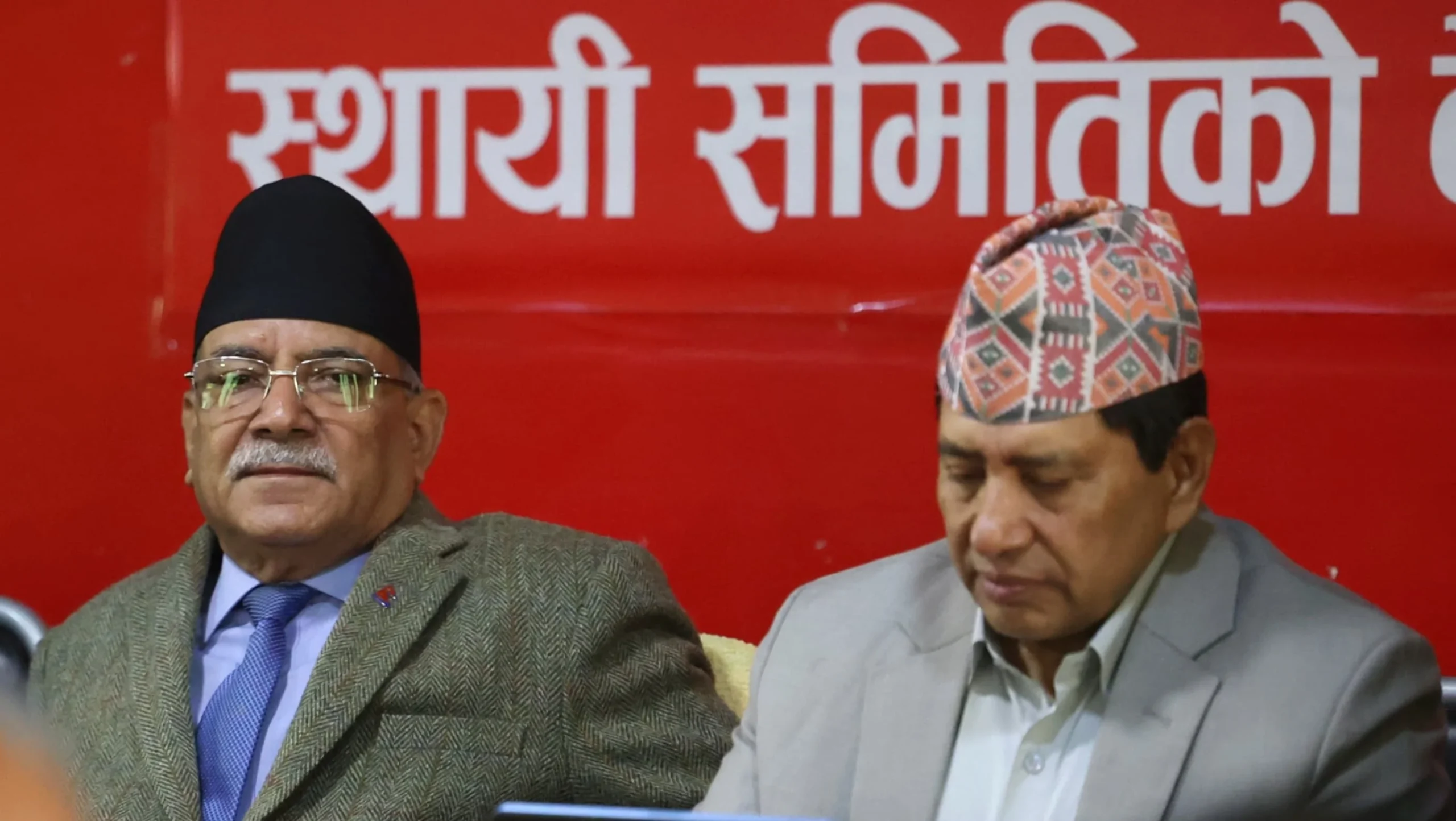 प्रचण्डले खगराजलाई अघि सार्दा माओवादीमा मतभेद