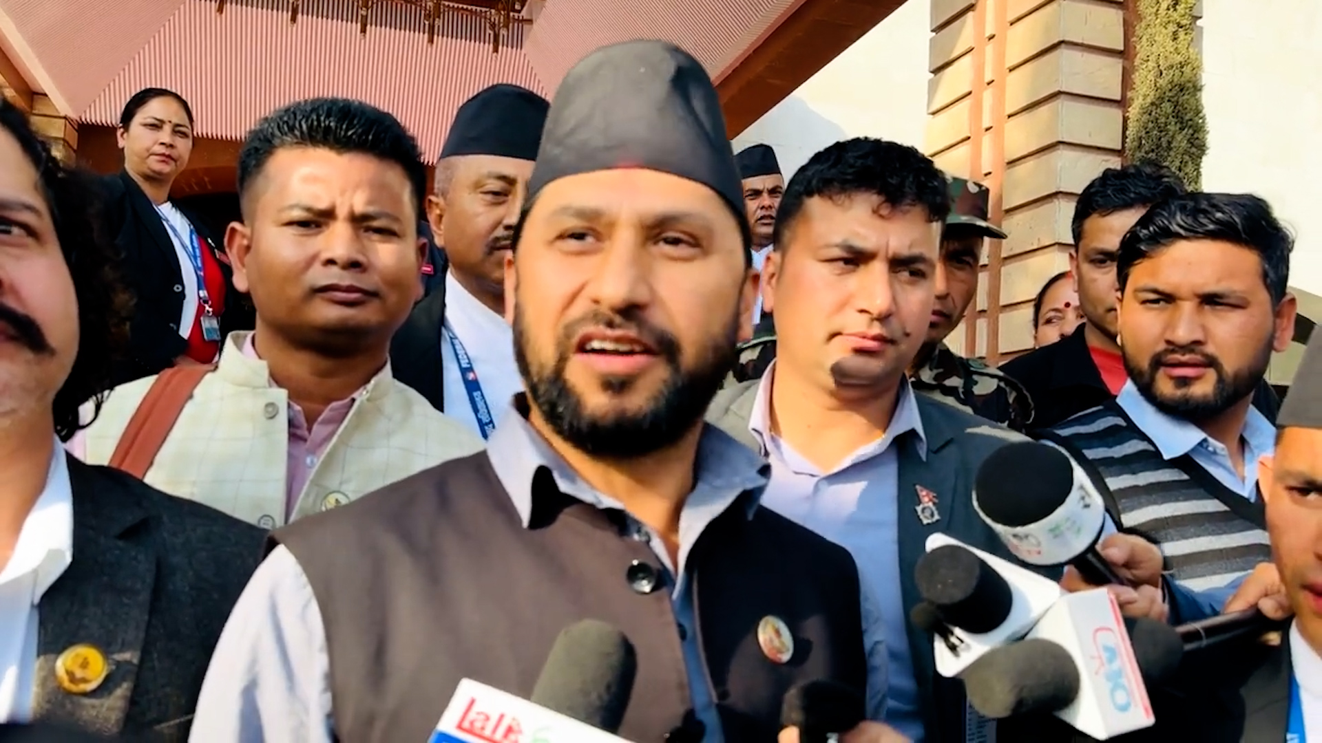 कांग्रेसलाई रविको जवाफ – एक पटक मेरो कुरा सुन्न किन डराएको ?