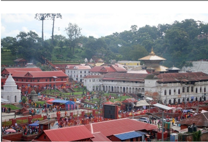 पशुपतिनाथ मन्दिरमा  आज बिहानैदेखि भक्तजनको घुइँचो