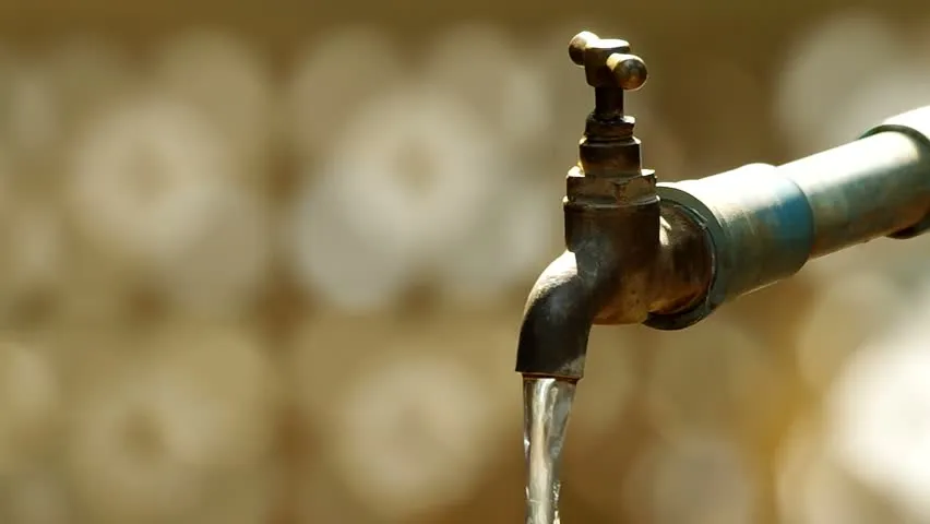 भूकम्पले मुहान सुकेपछि खानेपानी समस्या