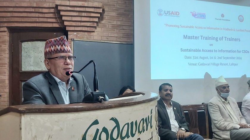 सूचनाको हक हरेक क्षेत्रले इमान्दारीपूर्वक कार्यान्वयन गर्नुपर्छ : आयुक्त गुरुङ