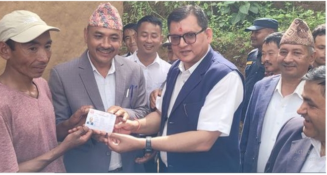‘हेर्ने कथा’ का प्रकाशले घरमै नागरिकता पाए