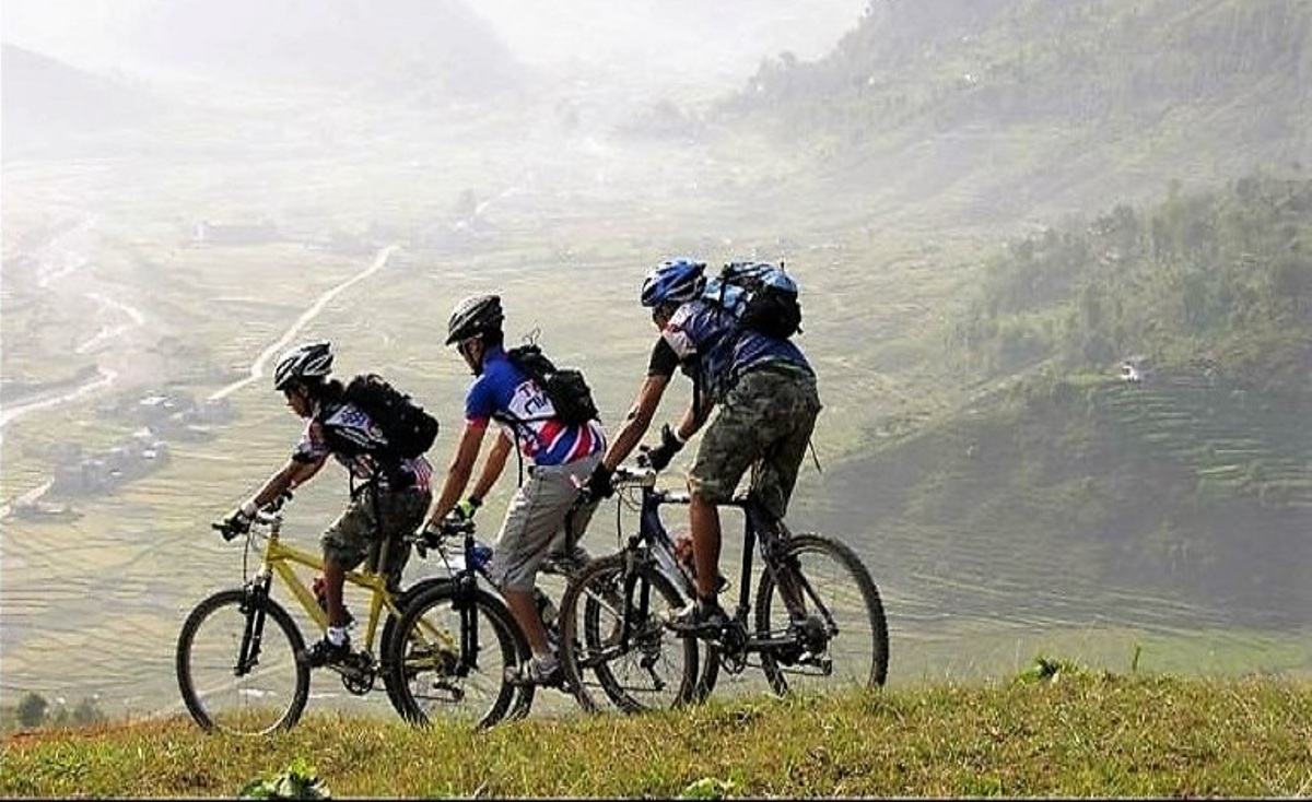 पर्यटन प्रवर्द्धन गर्न पाल्पामा साइकलयात्रा