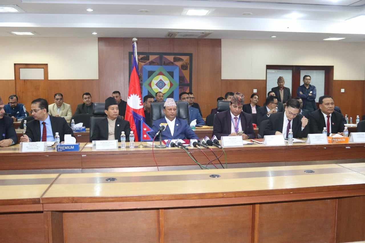 बंगलादेश विद्युत् निर्यात नेपालका लागि कोसेढुंगा :  मन्त्री खड्का
