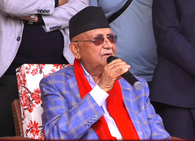 एमाले अध्यक्षद्वारा हुलाकी राजमार्गको अवलोकन