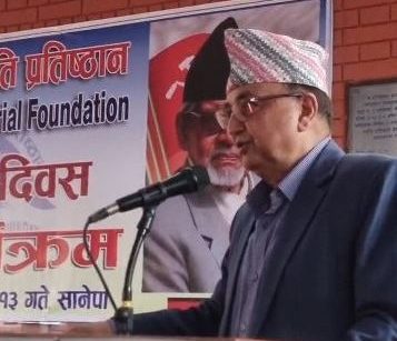 मनमोहन अधिकारी प्रतिकूल परिस्थितिमा पनि निष्ठा नत्याग्ने नेता : ईश्वर पोखरेल