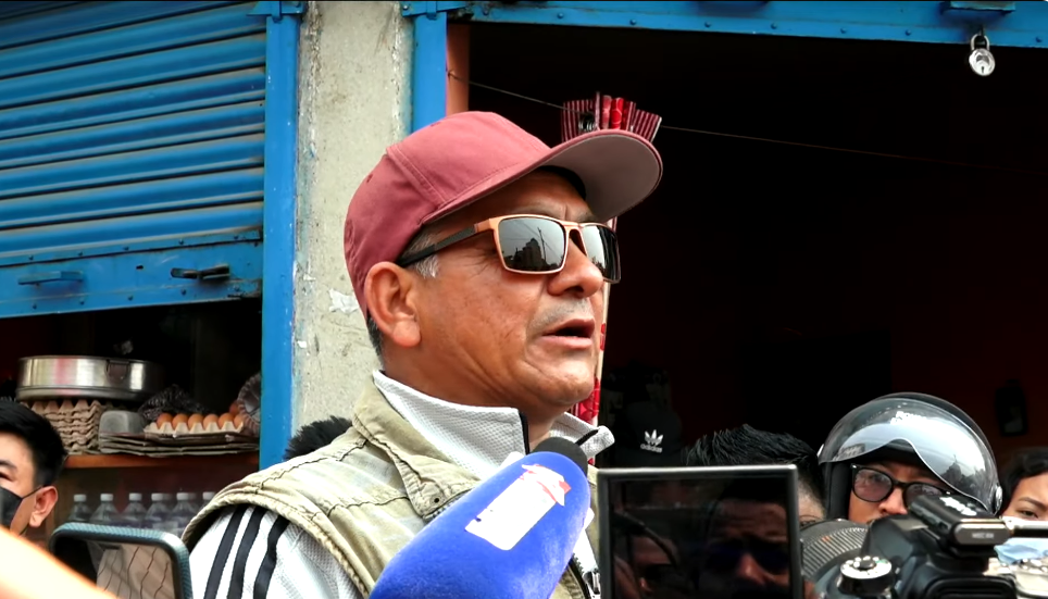 सुकुम्बासी मोर्चाले रास्वपा कार्यालयमा बुझायो ज्ञापनपत्र