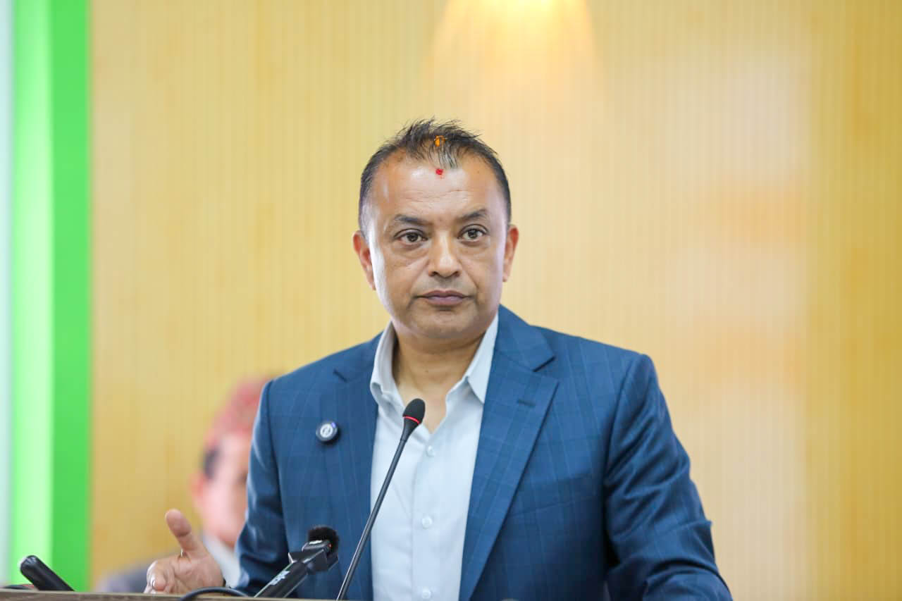 लोकतन्त्रलाई जनजीवनमा अनुभूत हुने व्यवस्था बनाउन आवश्यक : सभापति थापा