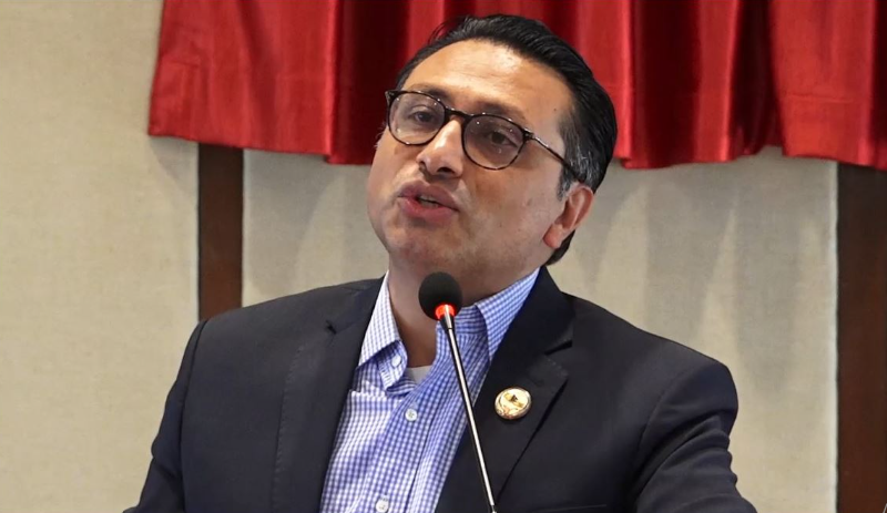 सरकार संविधानप्रति पूर्ण प्रतिबद्ध छ, संवैधानिक प्रक्रियाबाटै सुधार हुन्छ : अर्थमन्त्री वाग्ले