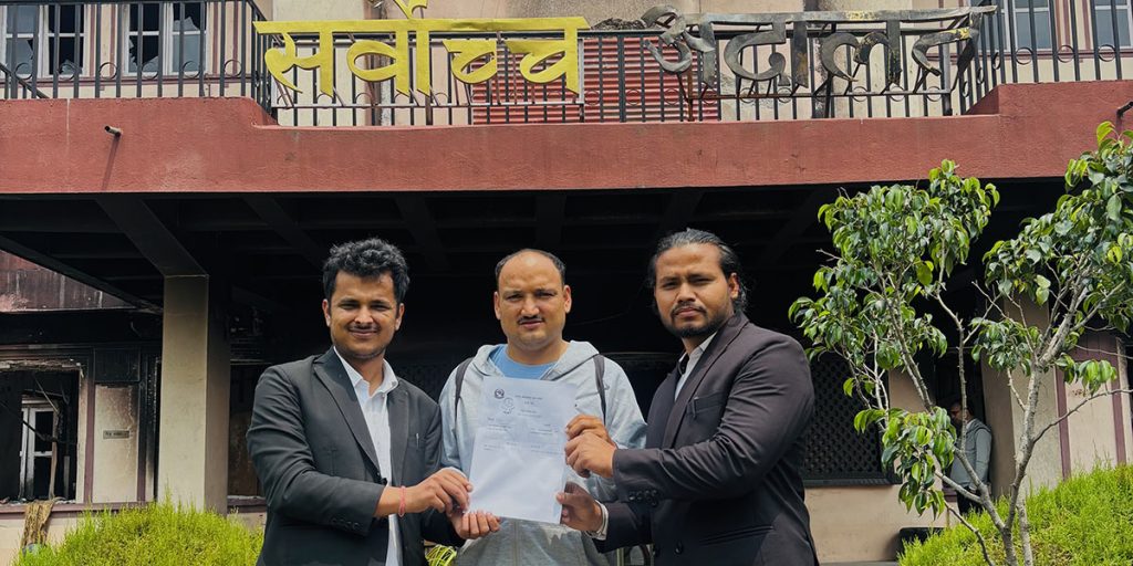 विद्यार्थी संगठन खारेज गर्ने निर्णयविरूद्व नेविसंघले पनि दायर गर्‍यो रिट