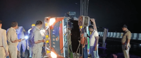 हापुरमा भयानक दुर्घटना, दुई महिलासहित एक बालकको मृत्यु