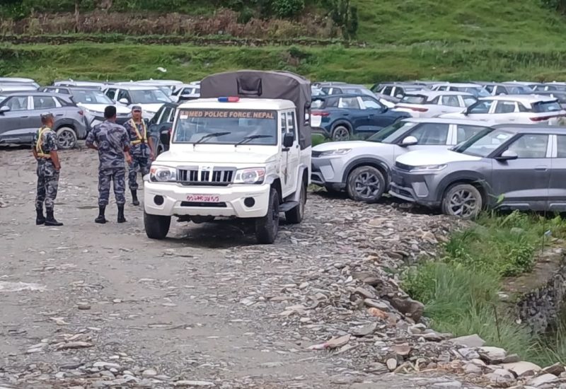 भन्सार छलीको आशंकामा कोरला नाकाबाट भित्रिएका ११९ बीवाईडी गाडी नियन्त्रणमा