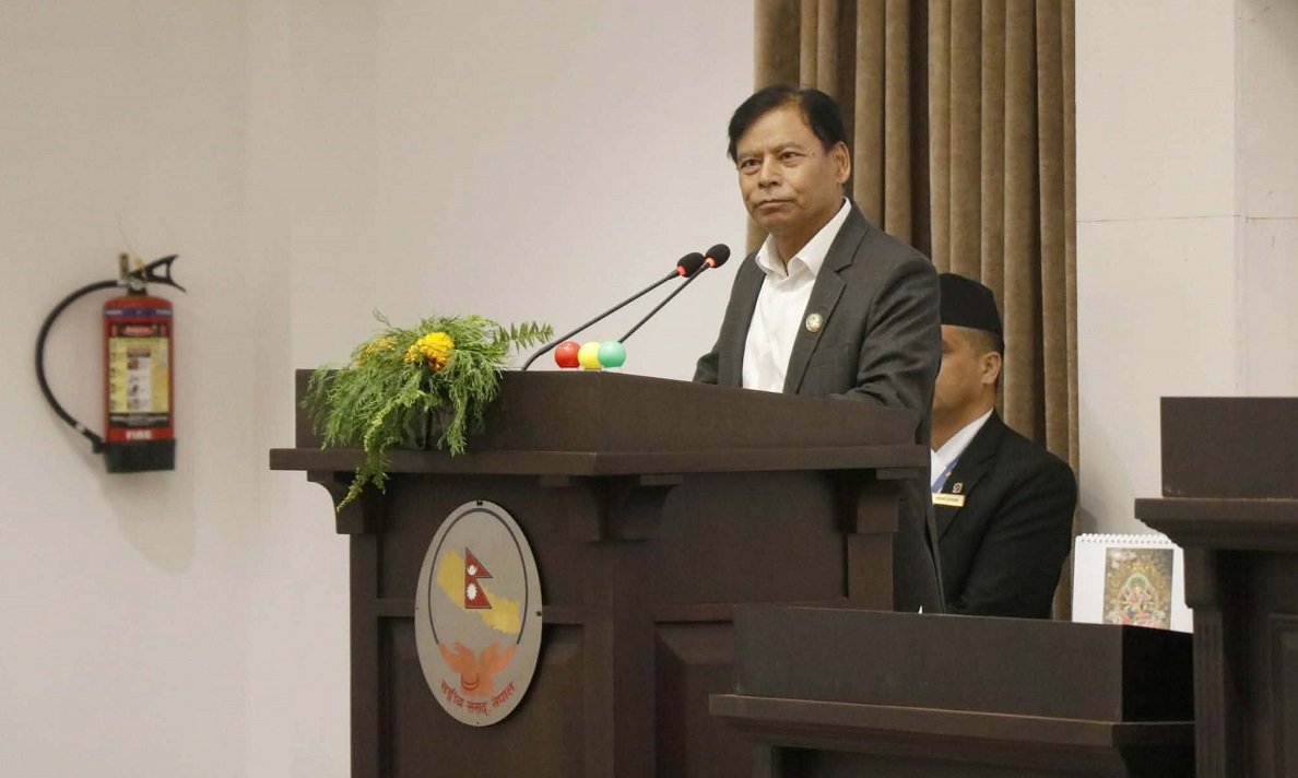 छातीमा नेपालको नक्साअंकित लोगो लगाएर सीमाका विषयमा विभाजित भएर बहस गर्नु दुर्भाग्यपूर्ण : नेकपा