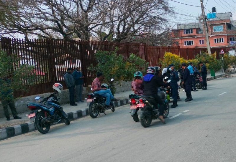 ट्राफिक प्रहरीद्वारा एकैदिन २१ लाख ९२ हजार ५०० राजस्व दाखिला