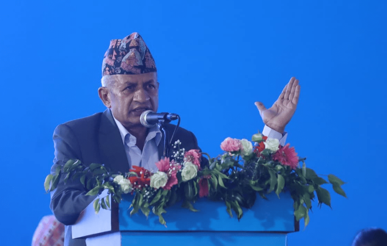 तीनवटा पार्टी मिल्दा पनि प्रतिगामी संशोधनलाई रोक्न नसक्ने तहसम्म पुगेका छौँ : प्रदीप ज्ञवाली
