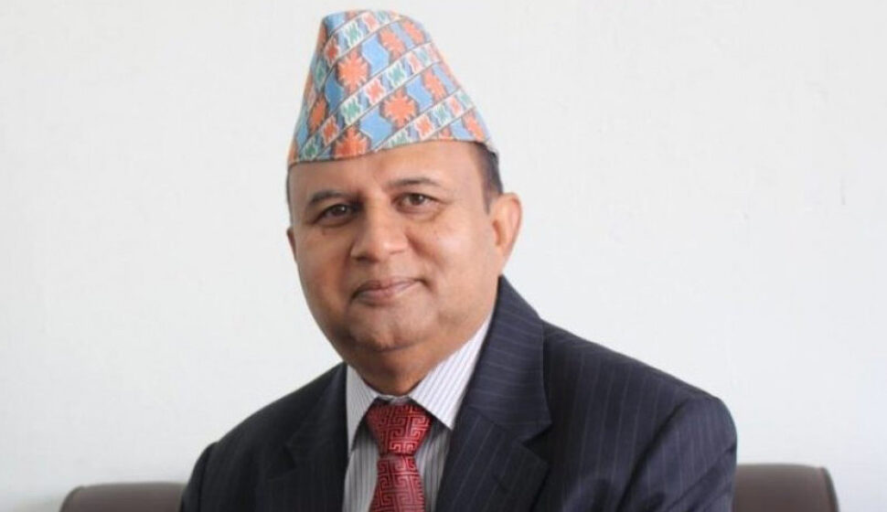 एमाले पुनगर्ठनको प्रतिवेदन लेख्दै शंकर पोखरेल