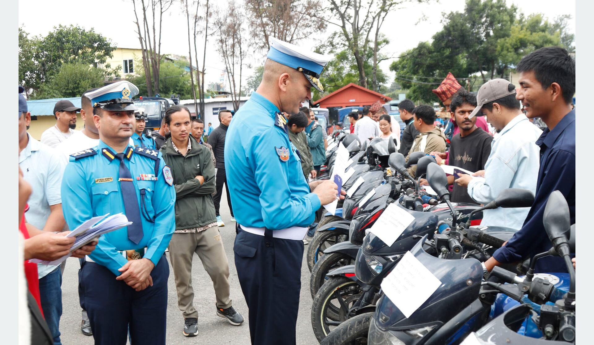 चोरी भएका ५० थान दुई पाङ्ग्रे सवारीसाधन धनीलाई हस्तान्तरण