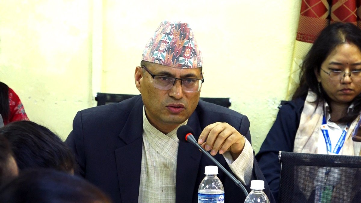 जनशक्ति र प्रविधिको अभावले साइबर अपराध अनुसन्धानमा समस्या : गृहसचिव श्रेष्ठ
