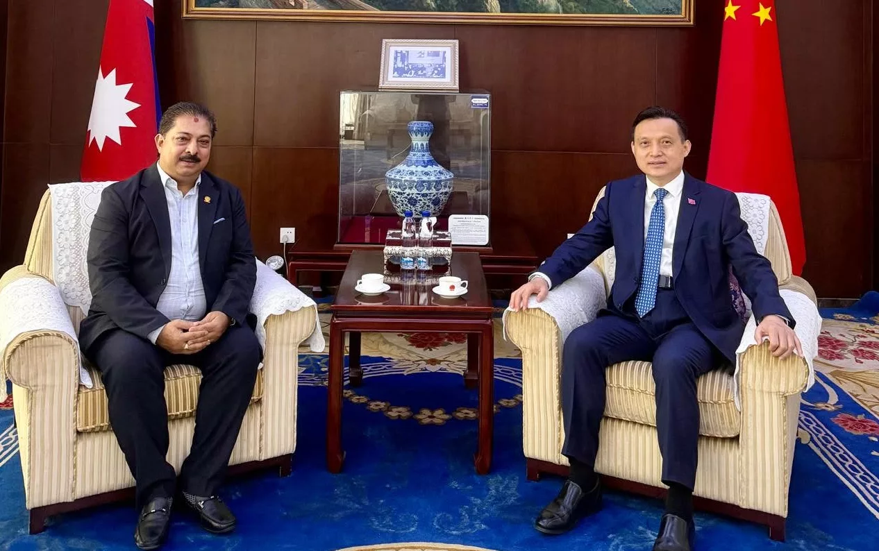 महासङ्घका अध्यक्ष श्रेष्ठ र चिनियाँ राजदूत माओमिङबिच भेट