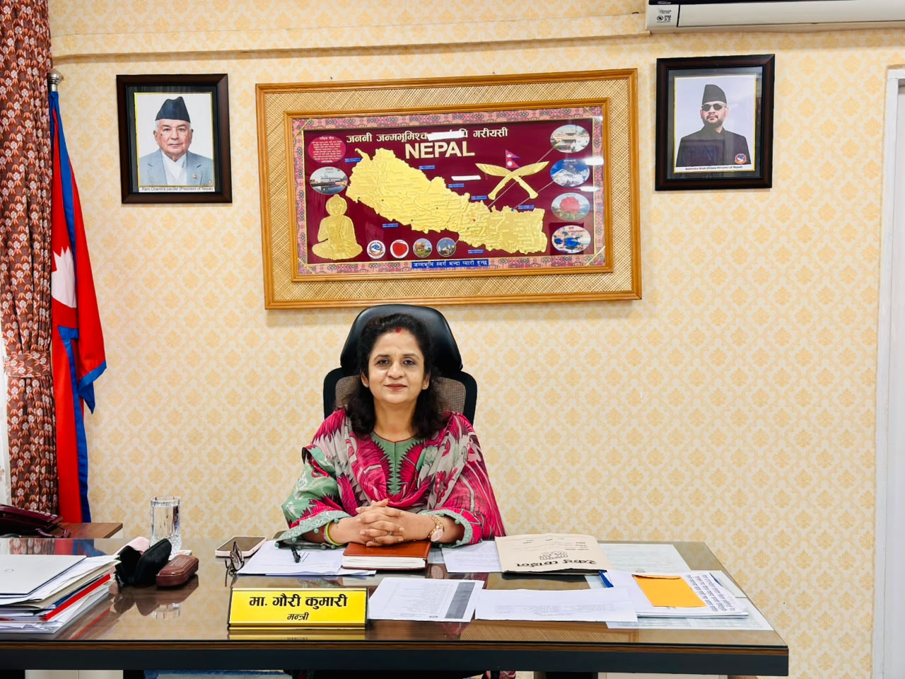 आयल निगमले आफ्नै मातहतमा ग्यास उद्योग खोल्नु आवश्यक छः उद्योगमन्त्री कुमारी