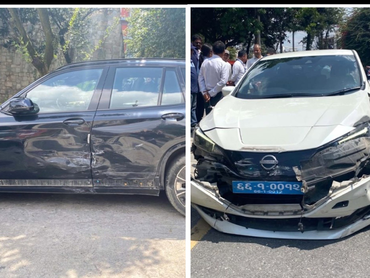 सिंहदरबारभित्रै रास्वपा सांसद र यूएनडीपीको गाडी ठोक्कियो