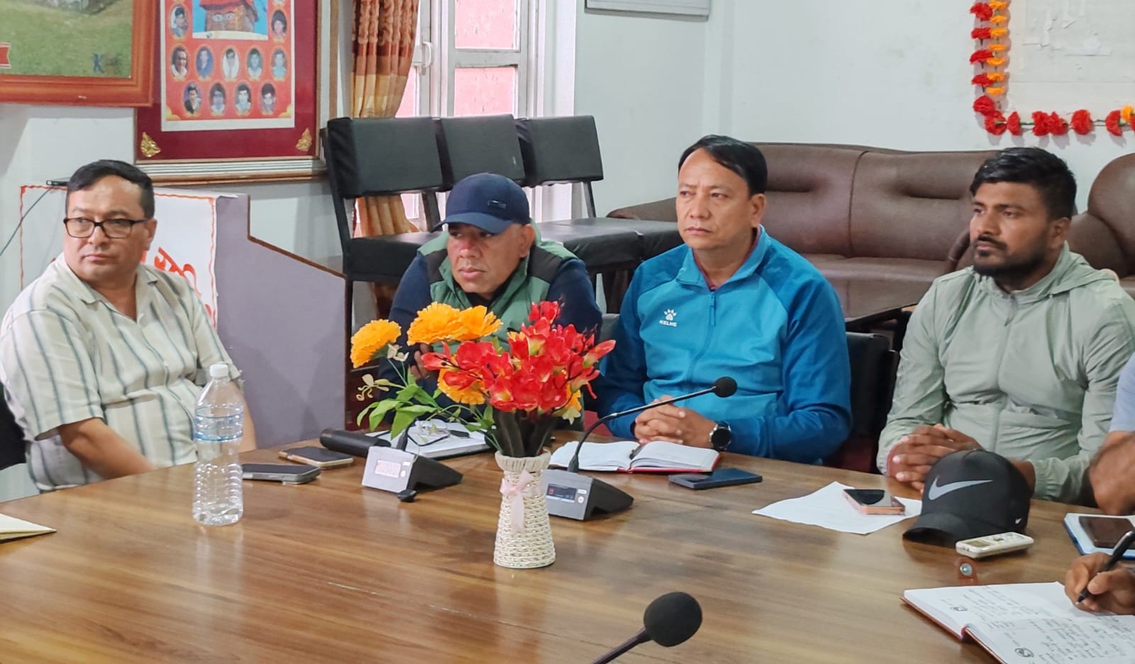 अहिलेको मुख्य प्राथमिकता नागरिकको उद्धार र राहत हो : मुख्यमन्त्री थापा