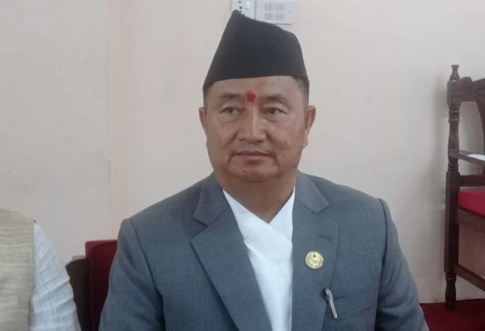 कांग्रेस सहमहामन्त्री आदिवासी जनजातितर्फ बहादुरसिंह लामाको अग्रता