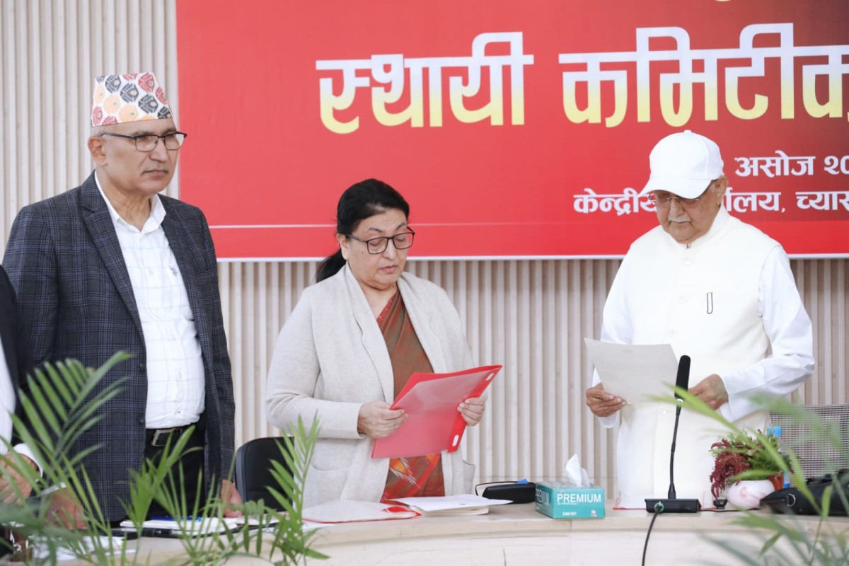 विद्या भण्डारीले लिइन् अध्यक्ष ओलीबाट शपथ
